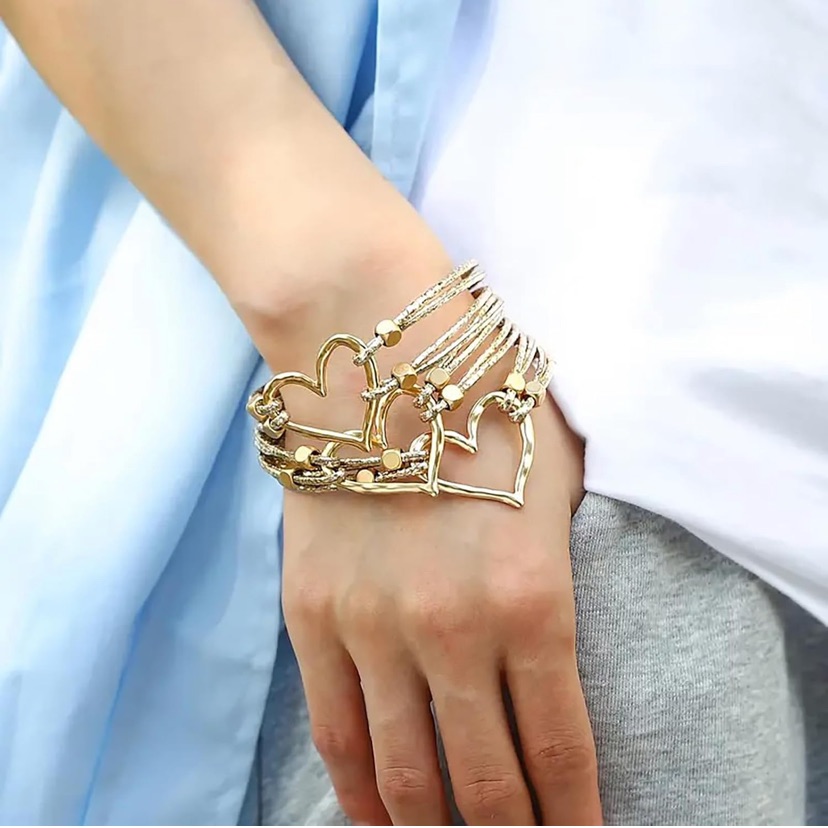 Wrap Bracelet Gold Multi-Strand Heart Detail 88$